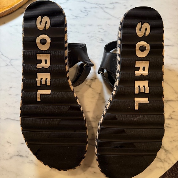 Sorel Cameron Platform Sandals - Picture 3 of 6
